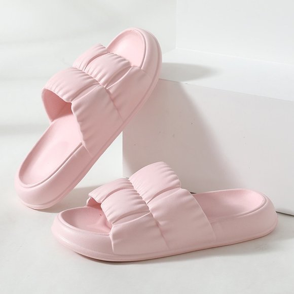 slippers - Picture 1 of 1